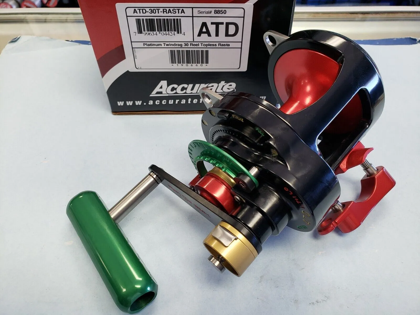 Accurate-Platinum-ATD-130-TwinDrag-Reel-Sale-1