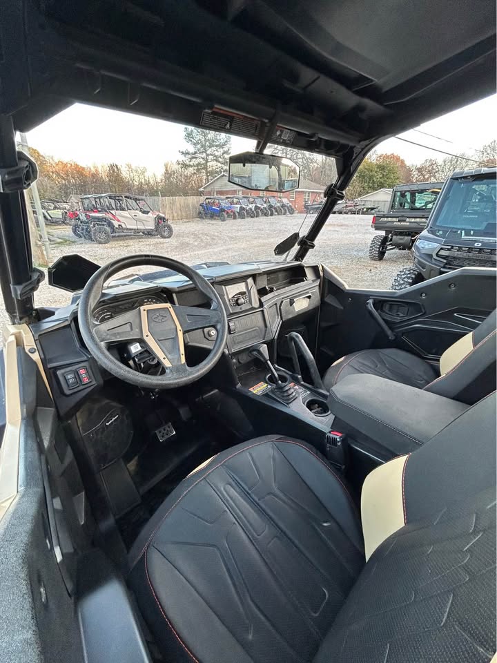 Polaris General XP 1000
